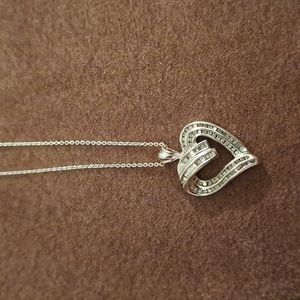 Charming 925 Sterling Silver diamond heart pendant necklace!! 1/2 KTW